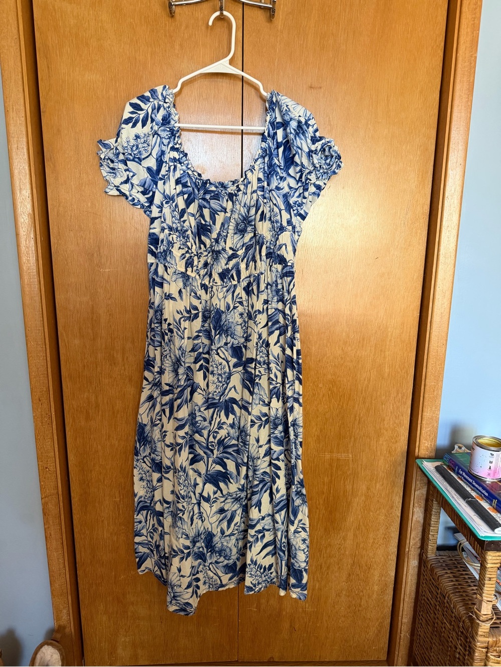 H&M Blue and White Floral Midi Dress - Women